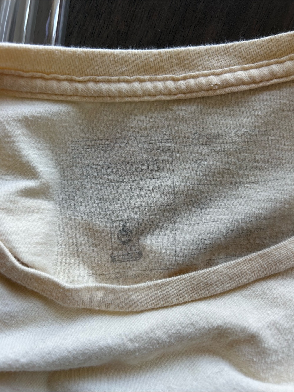 Patagonia Women's Cream Logo Graphic Crew T-Shirt - Picture 3 of 3